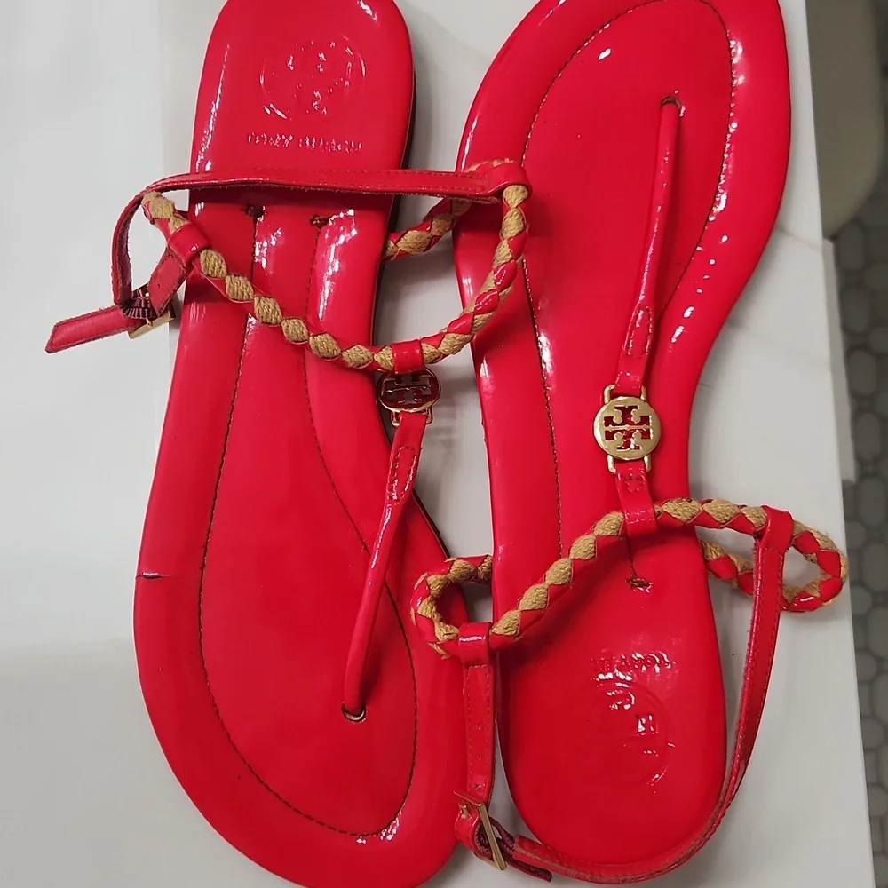 Tory Burch Bright Red Braided Thong Sandals with Gold Logo - Picture 12 of 12